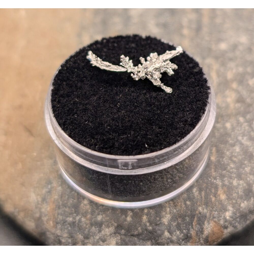 Crystalline Silver Specimen — 0.39g in 1" Display Case